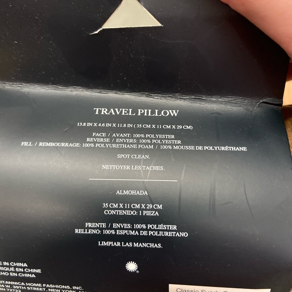 Ugg travel neck pillow - Picture 4 of 5